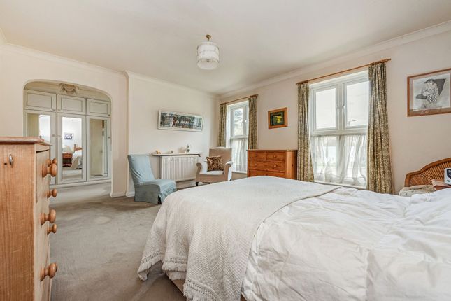 4 Jubilee Terrace, Chichester photo 3