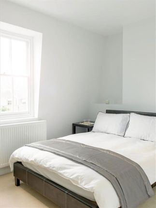 Callow Street, London photo 5