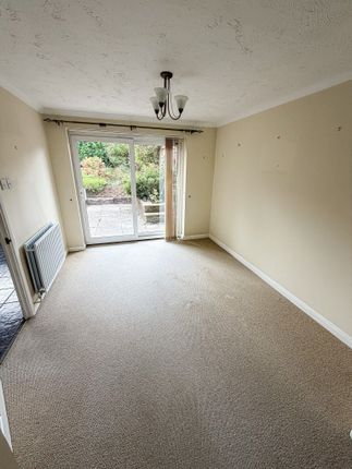 4, Bennet Close, Alton photo 4
