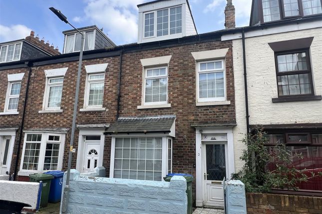Terraced house to rent in Union Street, Scarborough