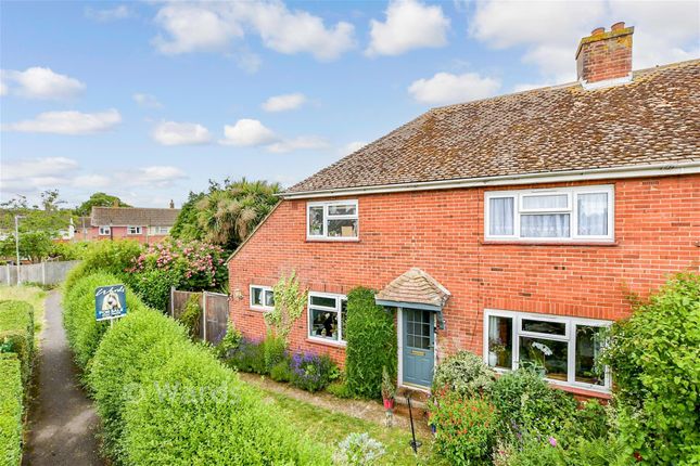 9, James Close, Canterbury photo 4