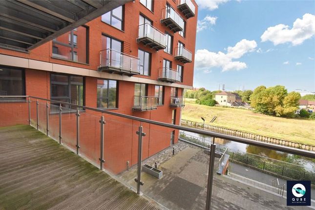 2-bed flat on Apartment 107, Adelphi Wharf, Adelphi Street, Salford, £135,000