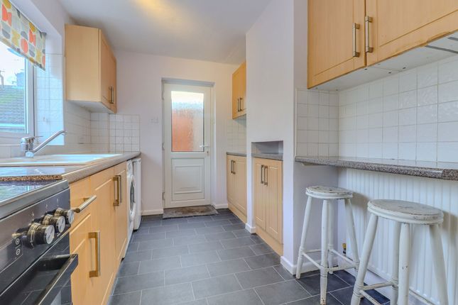 55, St. Martins Drive, Leicester photo 2