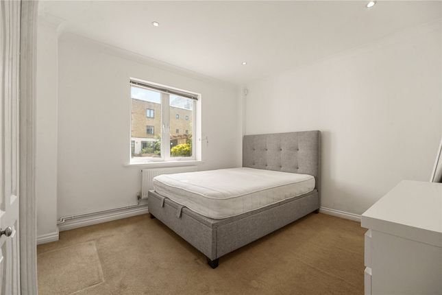 18 Stirling Court, 201, St John Street, London photo 4