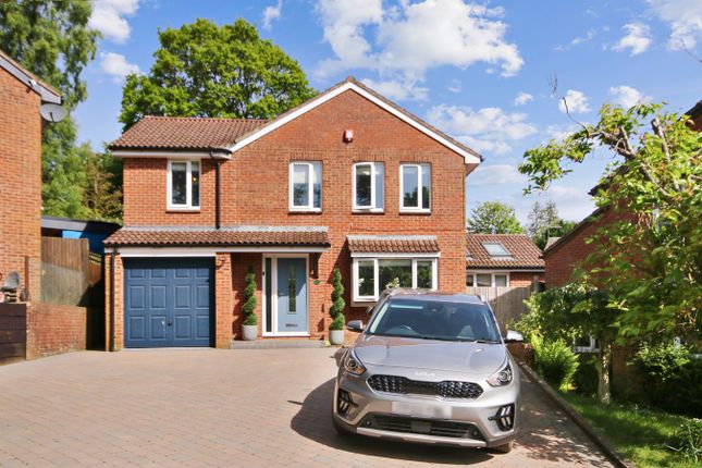 Thumbnail Detached house for sale in Court Close, East Grinstead