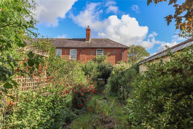 End terrace house for sale in Dixons Lane, Broughton, Stockbridge, Hampshire