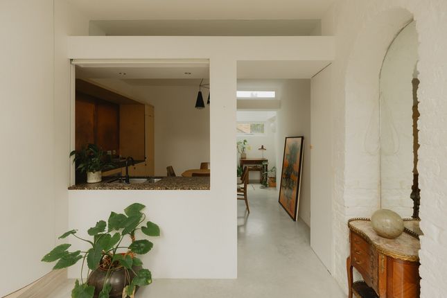 30, Artesian Road, London photo 2