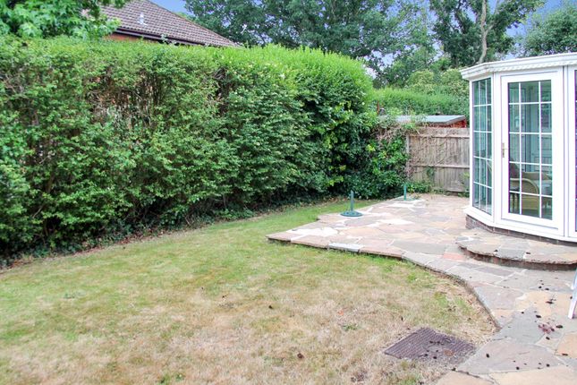 29 Orchard Lea, Swanmore photo 3