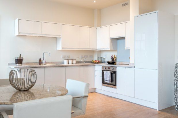 Thumbnail Flat to rent in 133A St Margarets Road, Twickenham