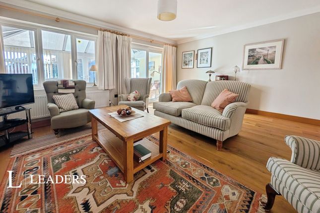 5, Carina Drive, Littlehampton photo 2