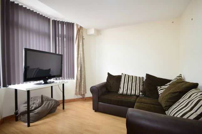 Arabella Street, Cardiff photo 3