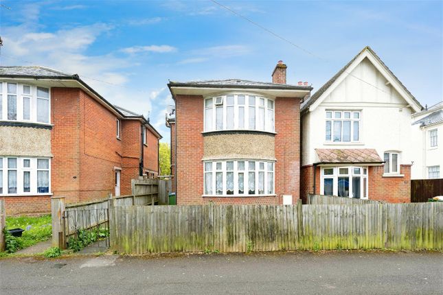 Detached house for sale in Henstead Road, Bedford Place, Southampton