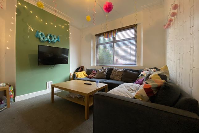 4-bed terraced on 17, Moy Road, Cardiff, £2,220/mo