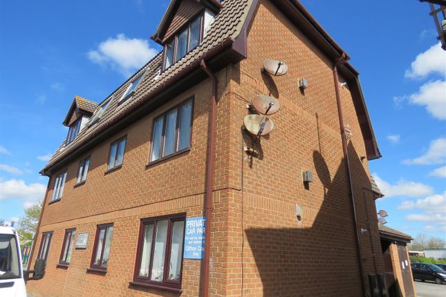Property to rent in Lymington Road, New Milton