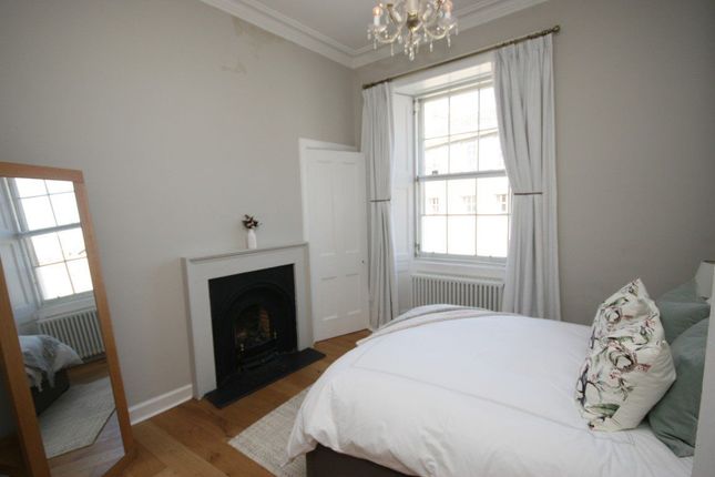 Flat to rent in North West Circus Place, New Town, Edinburgh