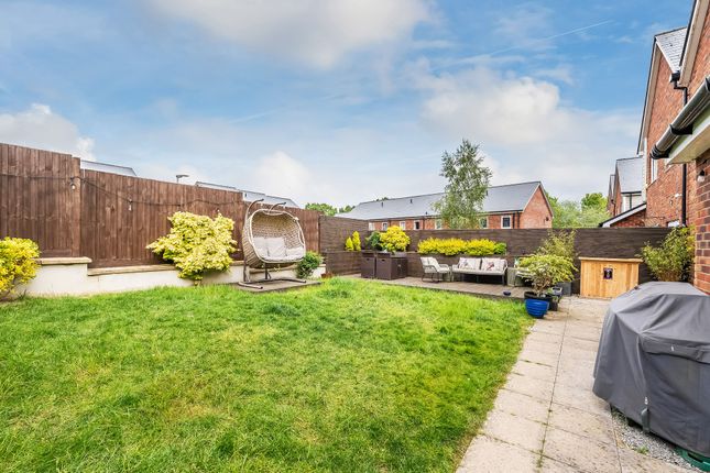 3 Herald Gardens, Tunbridge Wells photo 4