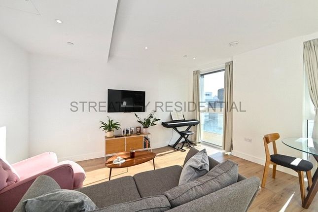 40, Montpellier House, Hammersmith photo 2