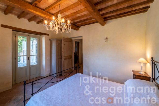 Country house for sale in Italy, Umbria, Perugia, Città di Castello