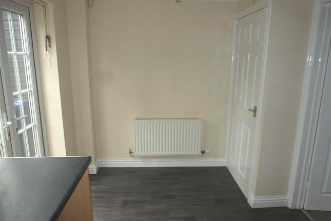 10, Steeple View, Wisbech photo 3