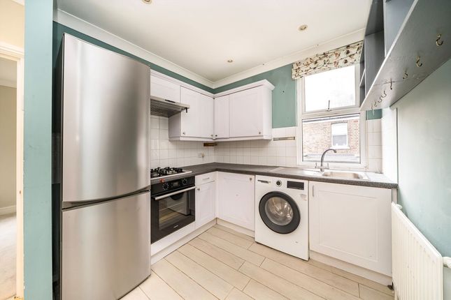 First Floor Flat, 25a, Mortimer Road, London photo 4