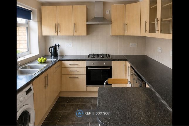 Angrove Close, Yarm photo 3