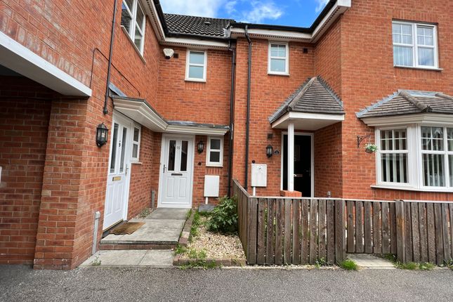 Thumbnail Town house for sale in Broadlands Close, Sutton-In-Ashfield