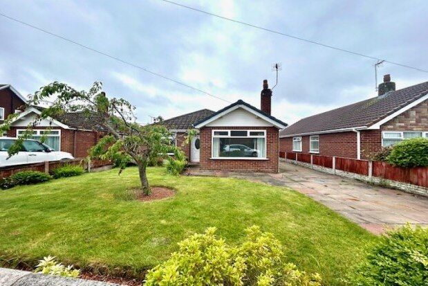 Thumbnail Bungalow to rent in Haymakers Way, Chester