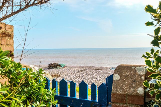 26B,, Fore Street, Budleigh Salterton photo 3