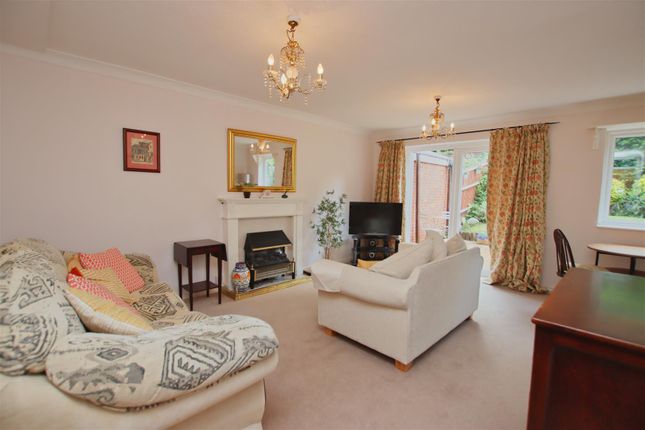 Thumbnail Semi-detached house for sale in Wilcox Close, Borehamwood