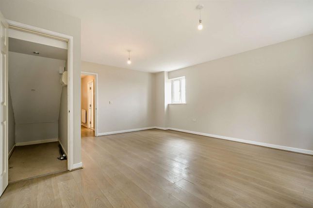 4, Market Mews, Cinderford photo 4