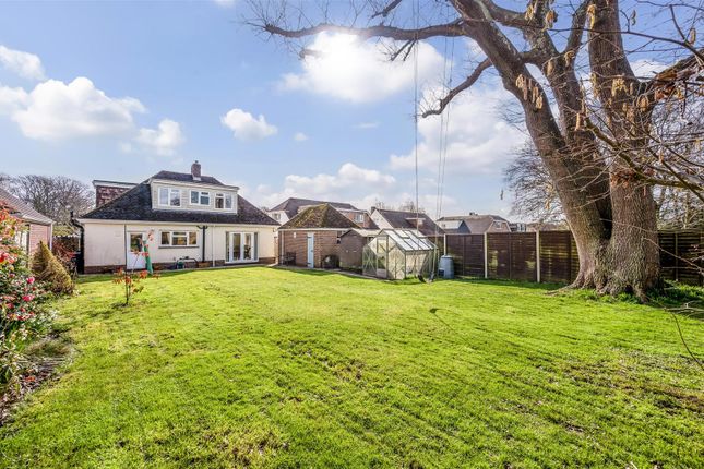 29, Ferndale, Waterlooville photo 2