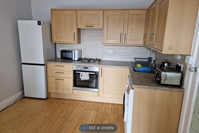 F, Murieston Crescent, Edinburgh photo 5