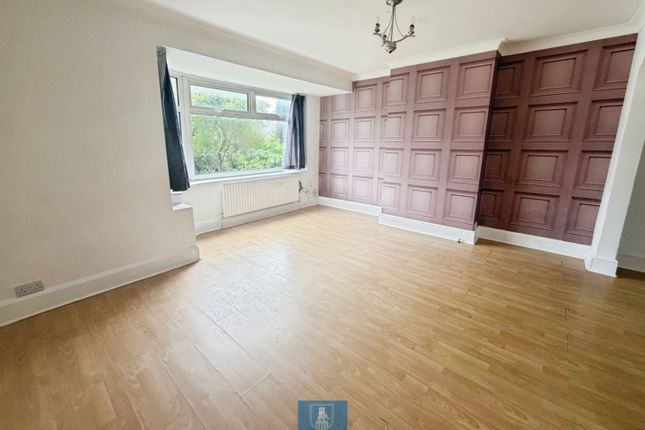 30, Roland Mount, Coventry photo 5