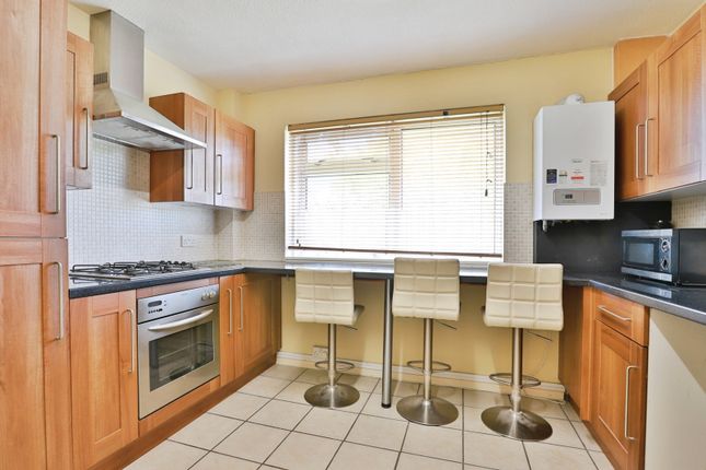 Flat L, 3, Cornish Gardens, Bournemouth photo 4