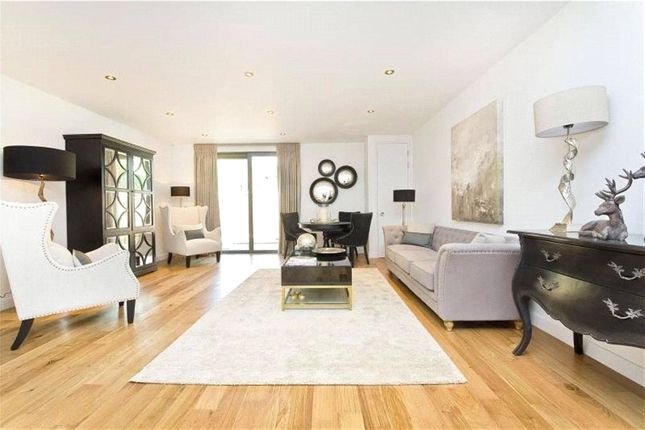 Thumbnail Flat for sale in The Cascades, Finchley Road, London