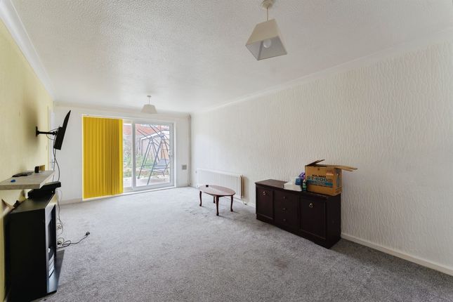 71, Glen Road, Ellesmere Port photo 2