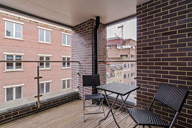 Flat 18, Lattice House, 20, Alie Street, London photo 2