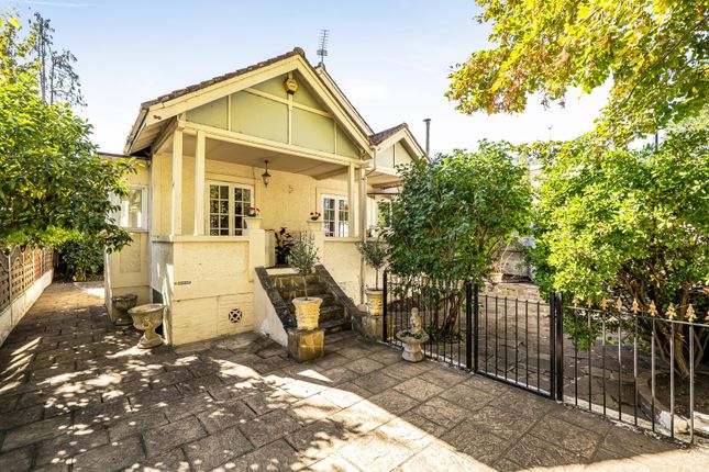 Casa Feliz, 1, Parke Road, Surrey photo 2
