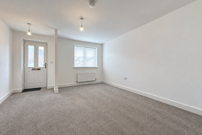 20 High Street, Lee-On-The-Solent photo 2