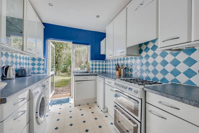 Terraced house for sale in Grasmere Avenue, London