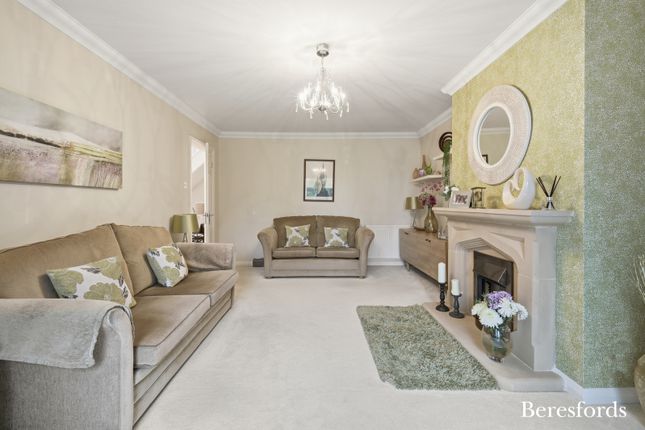 25, Upper Second Avenue, Essex photo 3