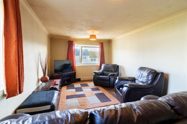 186, Charles Avenue, Arbroath photo 3