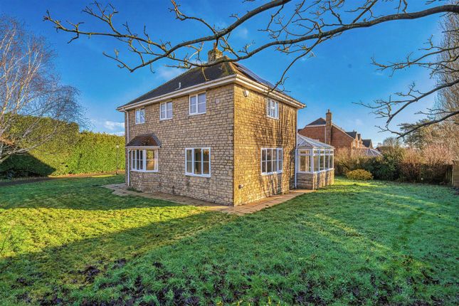 1, The Paddocks, Lower Road, Stalbridge photo 4