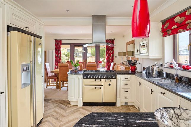 54, Moorland Avenue, Baildon photo 4