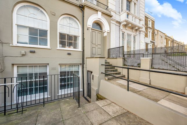 Flat 4, 489, Holloway Road, London photo 2