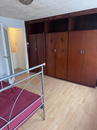 66, Desford Road, London photo 5