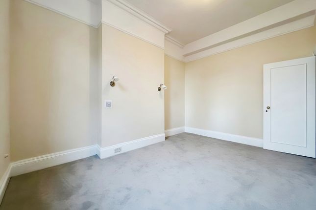 50a, Packhorse Road, Gerrards Cross photo 4