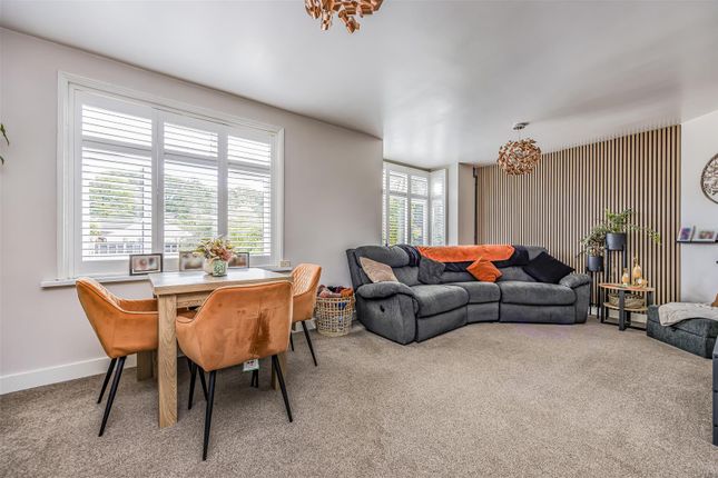 47, Frogmore Lane, Waterlooville photo 4