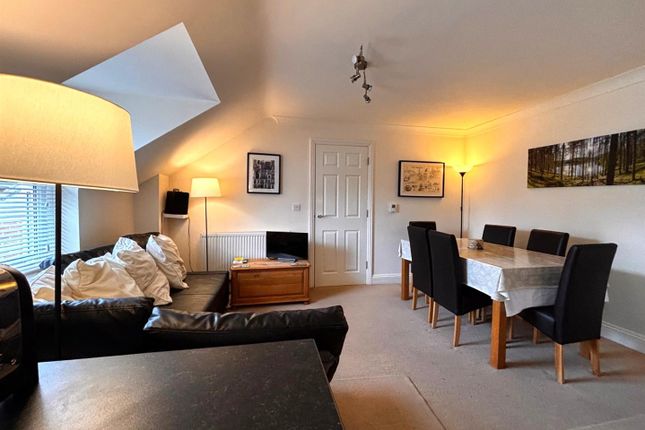 Flat 2, East Court,  2-4, Kings Road East, Swanage photo 4