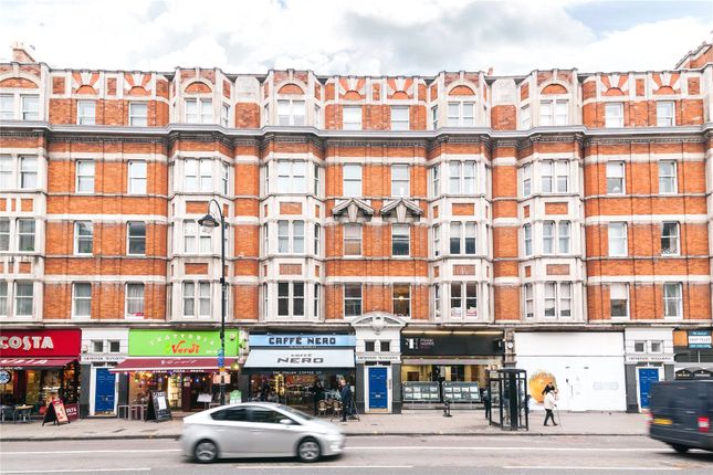 Flat to rent in Southampton Row, London, Camden